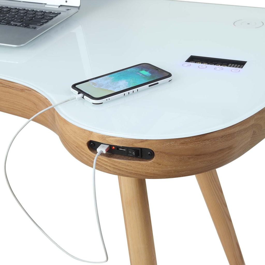 San Francisco Smart Charging Desk